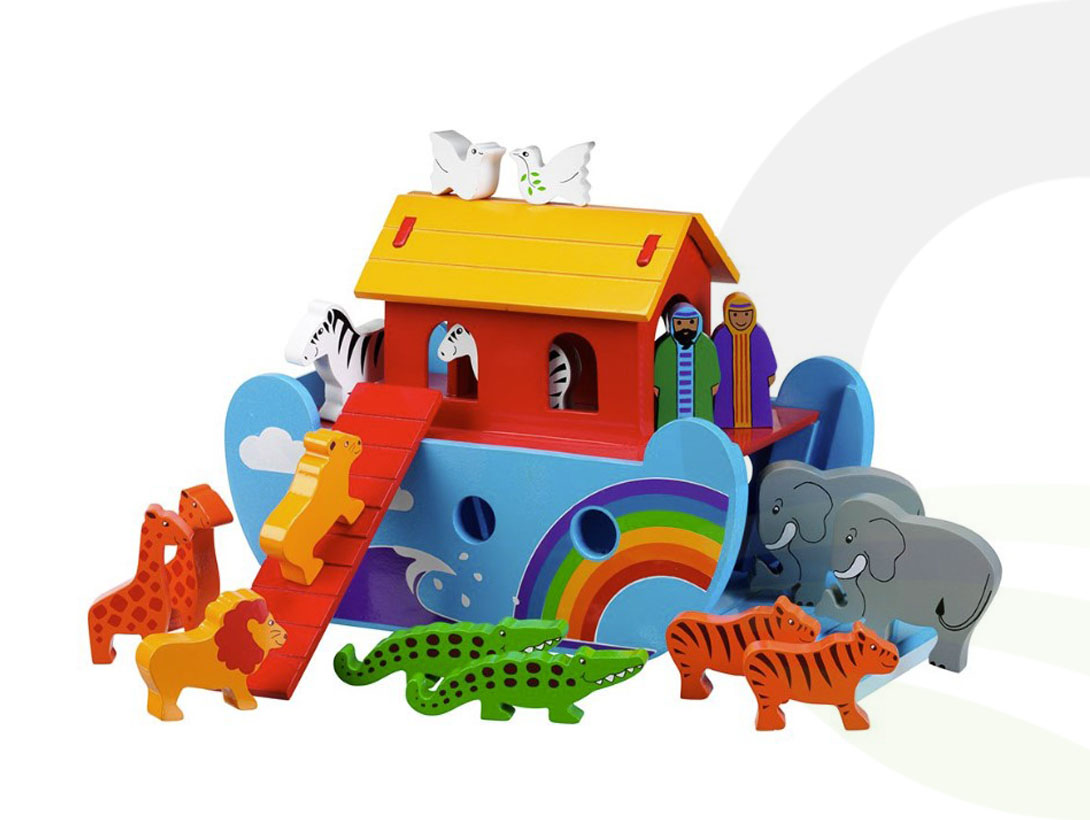 Small Rainbow Ark + 16 Characters