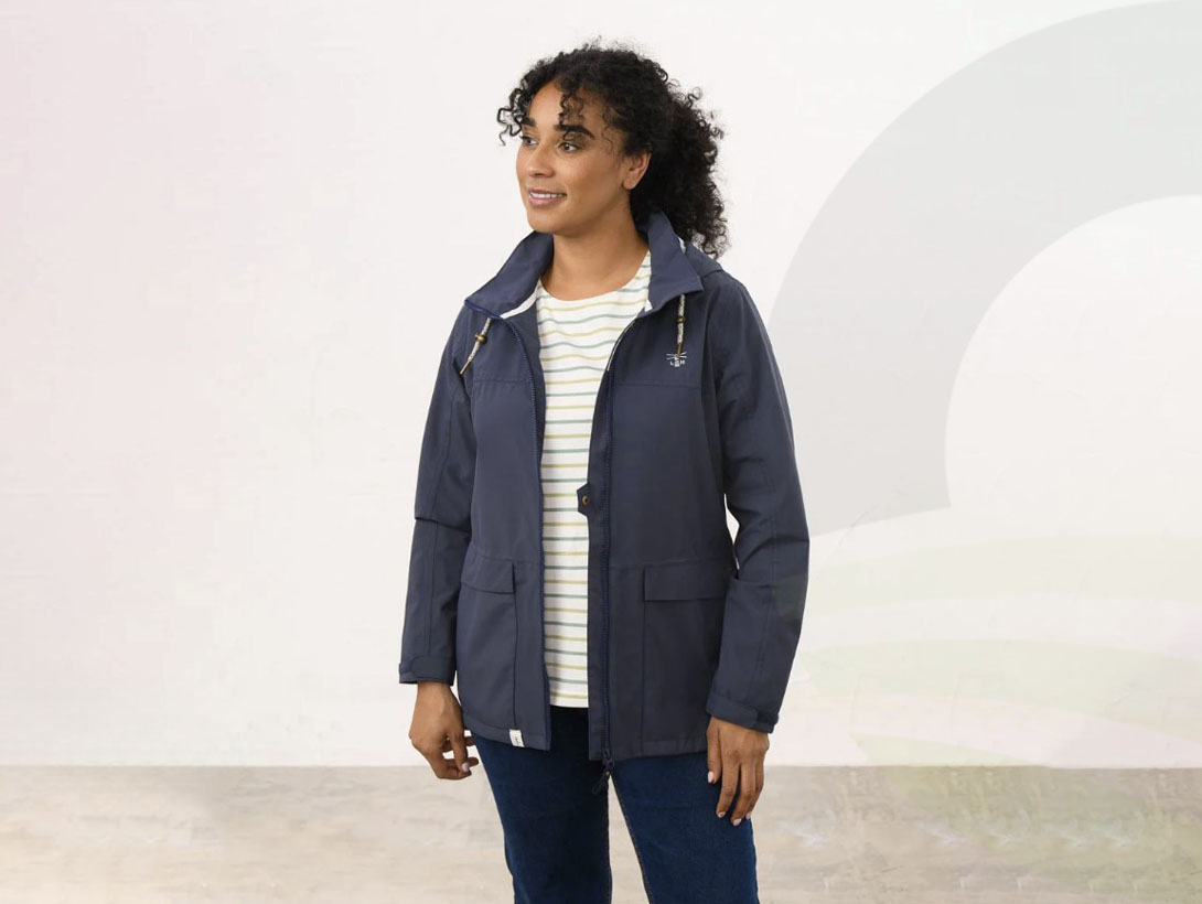 Ladies Beachcomber II 20 Navy (Size: 20)