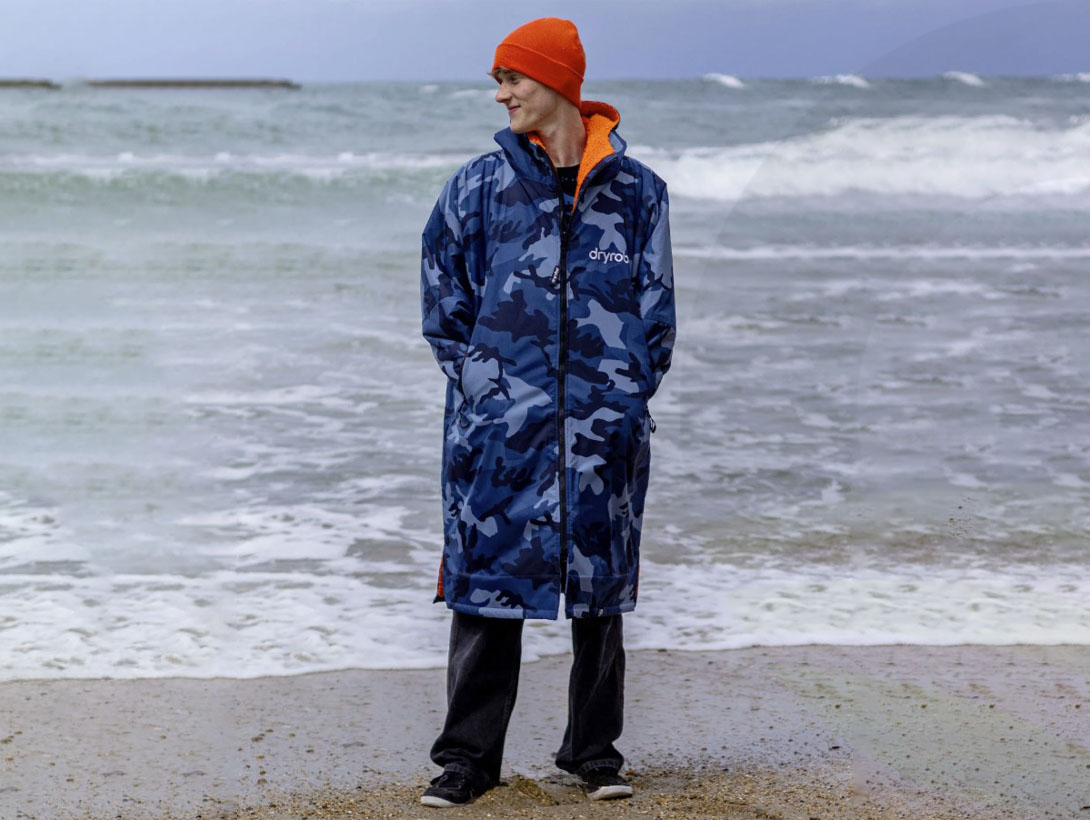 DryRobe Advance Longsleeve Blue Camo Orange Small (Size: Small)
