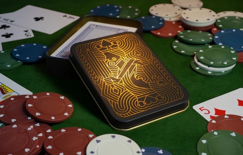 TINIT Playing Cards Tin Black
